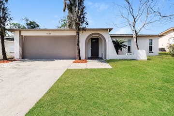 9135 Richwood Ln port richey, FL 34668